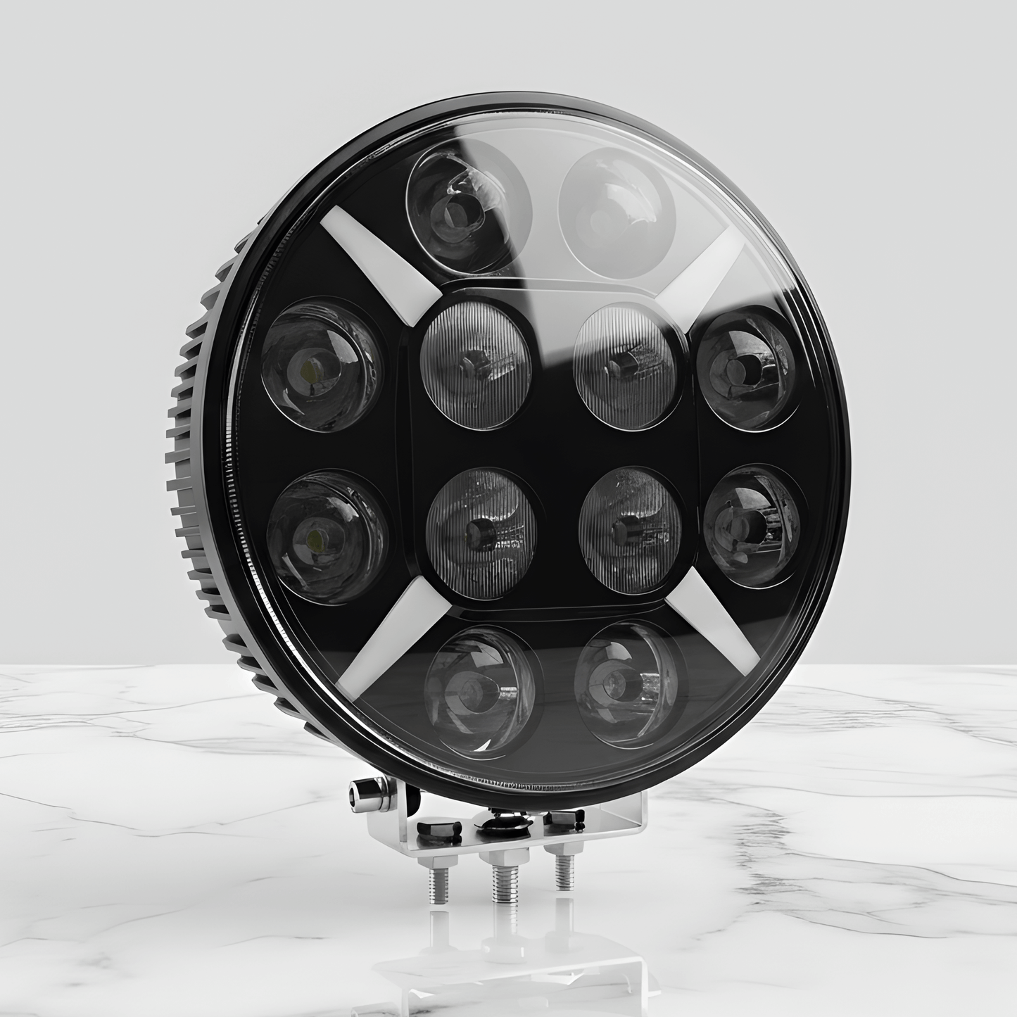 RuggedBeam – 7" Rund Off-Road LED Arbets- och Strålkastare för Jeep, SUV, Lastbil och ATV 12/24V